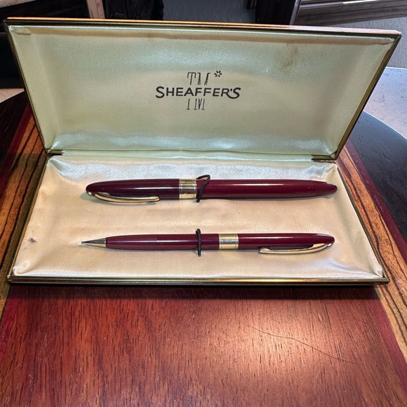Vintage Sheaffer’s Pen & Pencil Set